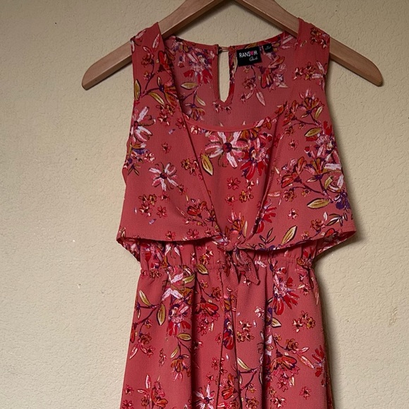 3/$20 Ransom Girl Floral Dress with Short - Picture 4 of 8